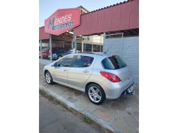 PEUGEOT - 308 - 2012/2013 - Prata - R$ 41.900,00