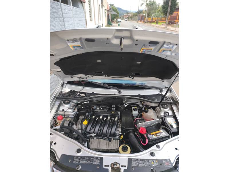 RENAULT - DUSTER - 2012/2013 - Prata - R$ 52.900,00