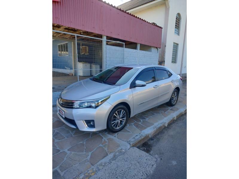 TOYOTA - COROLLA - 2017/2017 - Prata - R$ 85.900,00