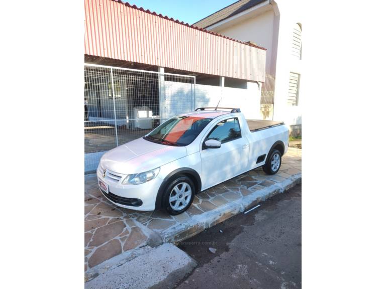 VOLKSWAGEN - SAVEIRO - 2011/2011 - Branca - R$ 42.900,00
