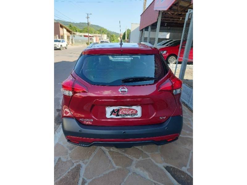 NISSAN - KICKS - 2018/2019 - Vermelha - R$ 87.900,00