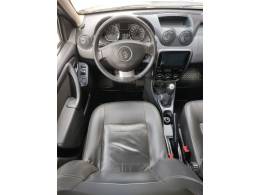 RENAULT - DUSTER - 2012/2013 - Prata - R$ 52.900,00