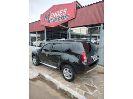 RENAULT - DUSTER - 2014/2015 - Preta - R$ 56.900,00
