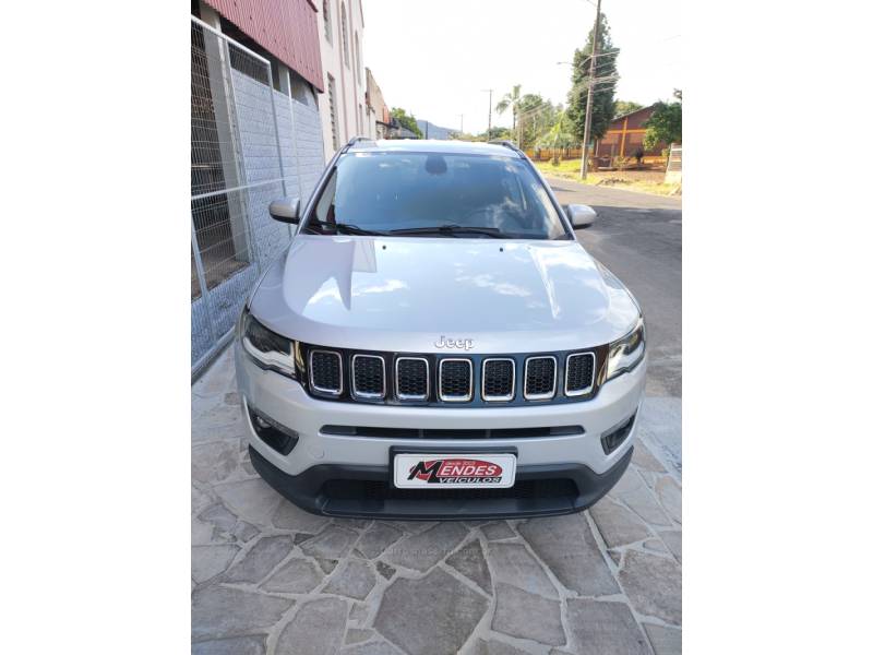 JEEP - COMPASS - 2017/2017 - Prata - R$ 95.900,00