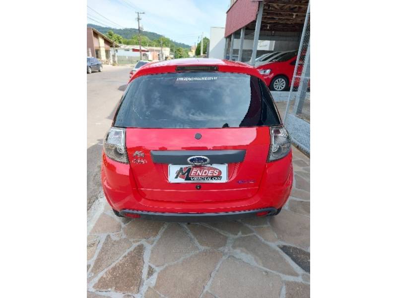 FORD - KA - 2013/2013 - Vermelha - R$ 26.900,00