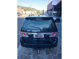 TOYOTA - HILUX SW4 - 2013/2013 - Azul - R$ 139.900,00