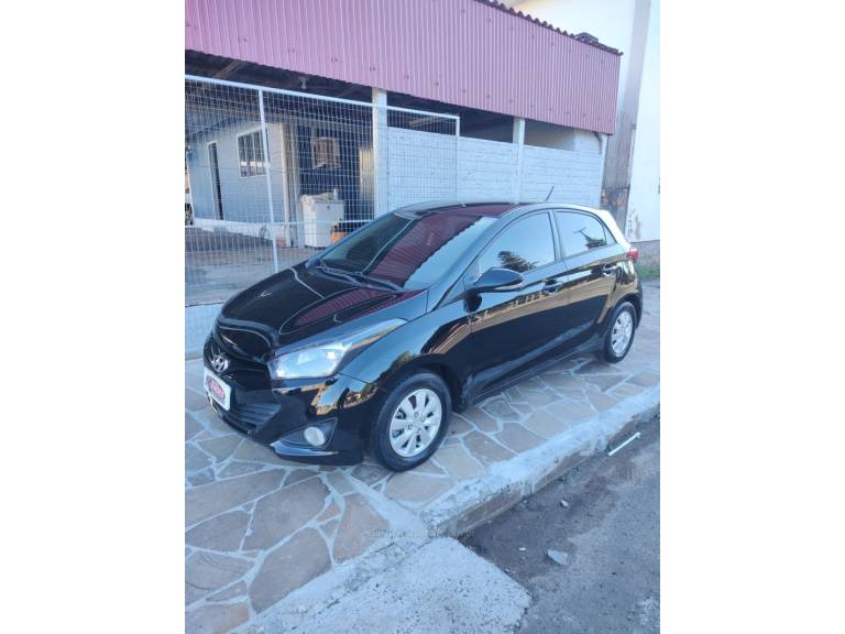 HYUNDAI - HB20 - 2015/2015 - Preta - R$ 45.900,00