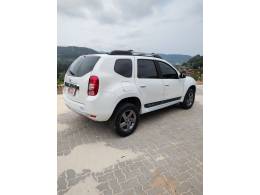 RENAULT - DUSTER - 2013/2014 - Branca - R$ 53.900,00